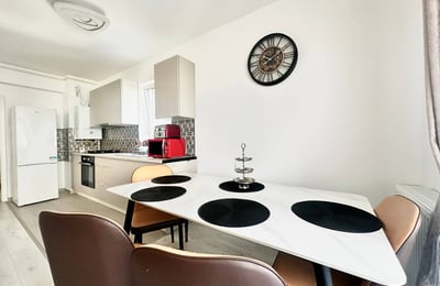 Rental of a cozy 3-room apartment, 70 m², in Brașov, Romania